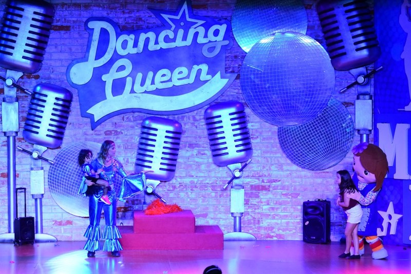 Dancing Queen un hommage a Abba by Kazadoo